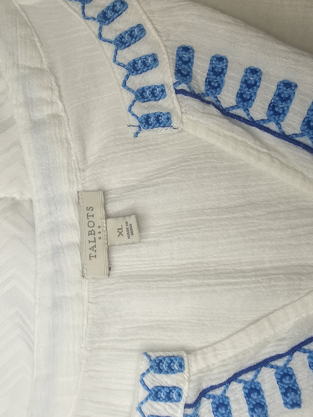 Talbots Crinkle Gauze Embroidered Top Sz XL - Picture 4 of 5